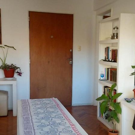 Apartament Depto 2 Ambientes Muy Luminoso Con Wifi Y Vista A La Plaza Buenos Aires Zewnętrze zdjęcie