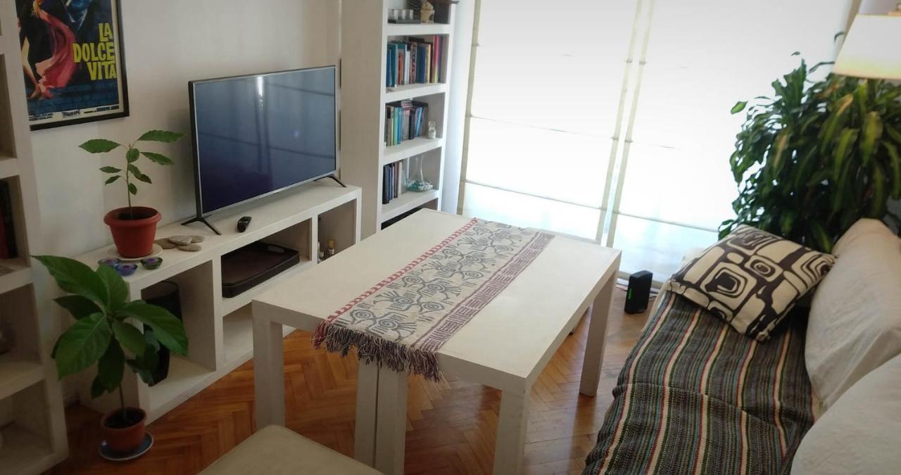 Apartament Depto 2 Ambientes Muy Luminoso Con Wifi Y Vista A La Plaza Buenos Aires Zewnętrze zdjęcie