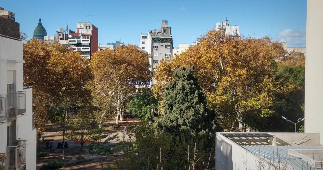 Apartament Depto 2 Ambientes Muy Luminoso Con Wifi Y Vista A La Plaza Buenos Aires Zewnętrze zdjęcie