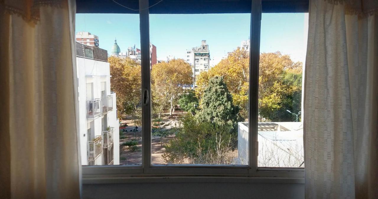 Apartament Depto 2 Ambientes Muy Luminoso Con Wifi Y Vista A La Plaza Buenos Aires Zewnętrze zdjęcie