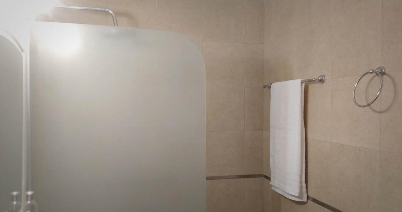 Apartament Depto 2 Ambientes Muy Luminoso Con Wifi Y Vista A La Plaza Buenos Aires Zewnętrze zdjęcie